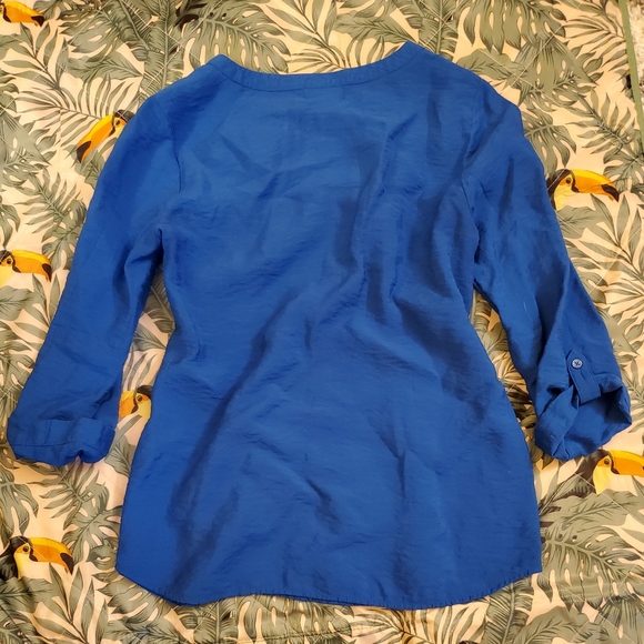 Van Heusen - Picture 3 of 3